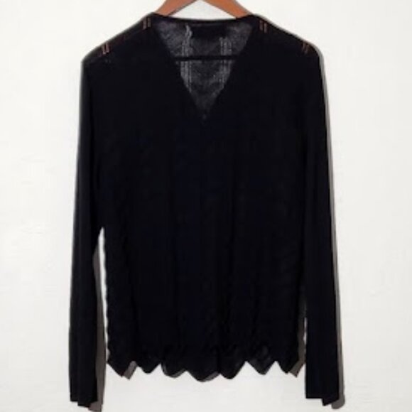 Peruvian Link Women's snap button Alpaca Sweater in size Large - Picture 3 of 4